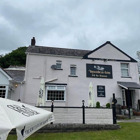 Ynyscedwyn Arms Hotel Ystradgynlais Ngoại thất bức ảnh